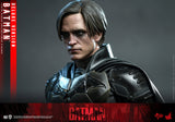 Hot Toys – MMS639 - The Batman - 1/6th scale Batman Collectible Figure (Deluxe Version)