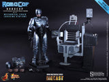 Hot Toys: RoboCop with Chair