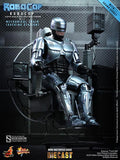 Hot Toys: RoboCop with Chair