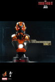 Hot Toys: Iron Man 1/6th Bust Set (Series 2)